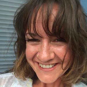 Meet your Posher, Hollis nicole